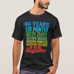 44 Years Old 44Th Birthday Women Men Dad Mum Grand T-Shirt