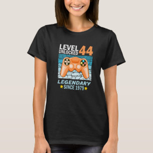 44th birthday gamer born in 1979  2 T-Shirt