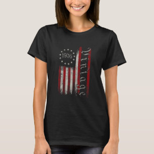 46 Year Old Vintage 1976 American Flag 46th Birth T-Shirt
