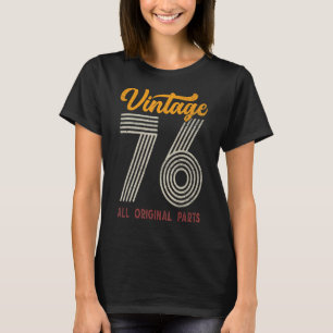 46 Years Old Vintage 1976 46th Birthday Decoration T-Shirt