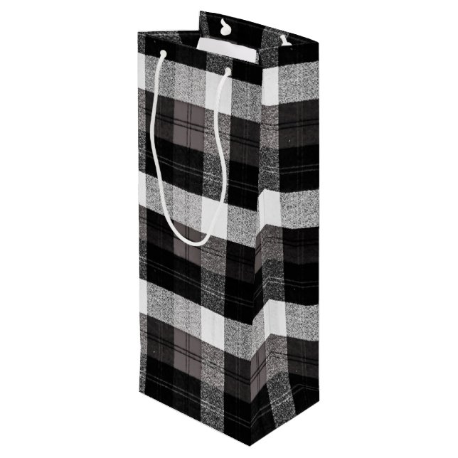 4.75lx4wx13h Wine Gift Bag XMAS Baffalo Plaid Blac (Back Angled)