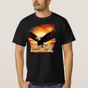 4th of July – Majestic Eagle & Fireworks Tribute🦅 T-Shirt