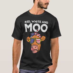 4th Of July Usa Flag Red White And Moo Cow  Patrio T-Shirt