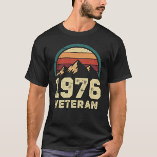 50th Birthday 1976 Retro Mountains Sunshine Vintag T-Shirt