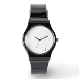 5 O’Clock Watch – A Reminder It’s Time Somewhere