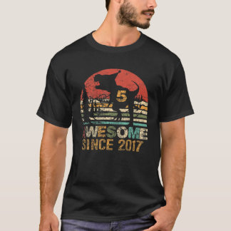 5 Year Old Kids Boy Awesome Since 2017 5Th Birthda T-Shirt