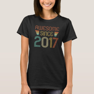 5 Year Old Vintage 2017 Classic 5th Birthday Boy T-Shirt