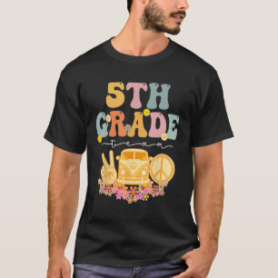 5th Grade Team Retro Groovy Vintage First Day Of S T-Shirt