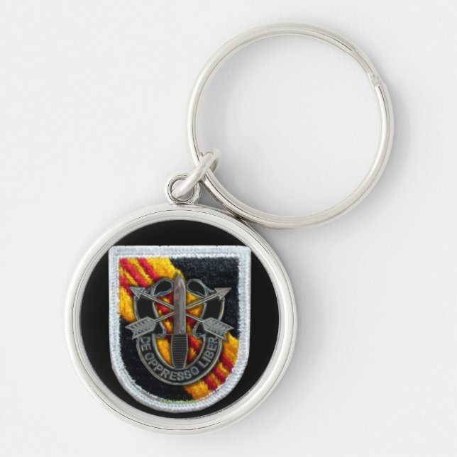5th special forces green berets sf sof vietnam war key ring (Front)