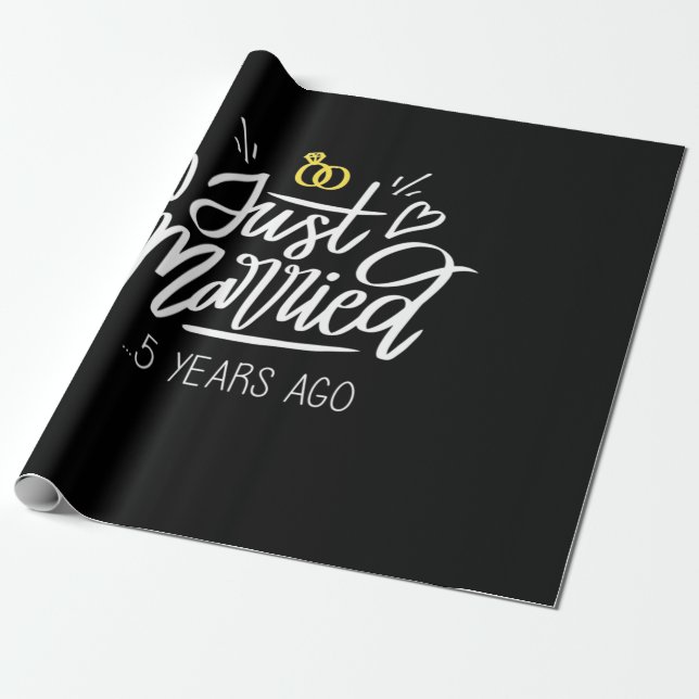5th Wedding Anniversary Wrapping Paper (Unrolled)
