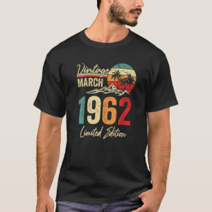 61 Year Old Vintage March 1962 61st Birthday Men W T-Shirt