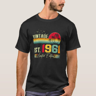 61 Years Old Awesome Vintage 1961 Retro 61st Birth T-Shirt