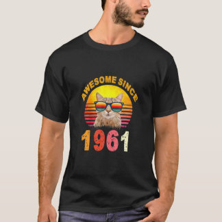 61St Birthday Vintage Cat Awesome Since 1961 Gift T-Shirt