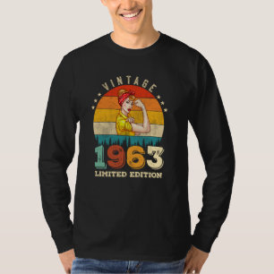 62 Year Old Bday 1963 Vintage 62nd Birthday Women T-Shirt