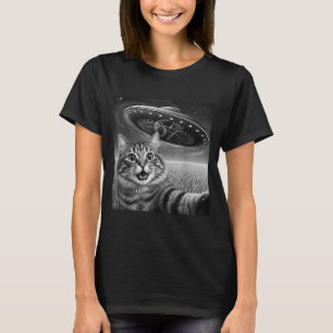 67 Cat Selfie With Alien Ufos Funny Cat Six Seven T-Shirt