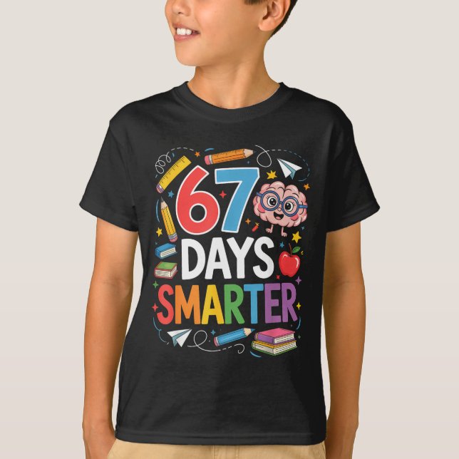 67 Days Smarter 67th Day Of School Teacher Kids Bo T-Shirt (Front)