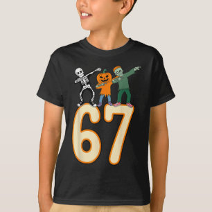 67 Halloween Meme 6 7 Numbers Six Seven Skeleton T-Shirt