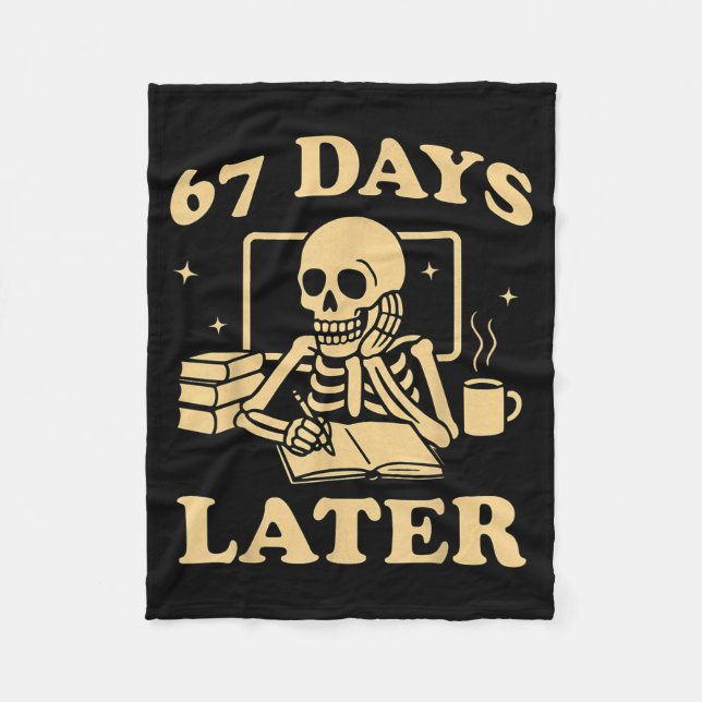 67th Day Of School Teacher Skeleton Funny 6 7 Meme Fleece Blanket (Front)