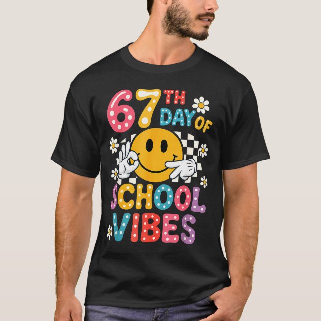 67th Day Of School Vibes 67 Meme Cute Smile Face T T-Shirt (Front)