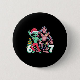 6 7 Meme Christmas Alien Sasquatch Six Seven Fun  6 Cm Round Badge
