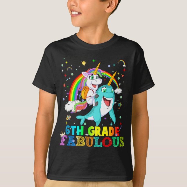 6th grade fabulous T-Shirt (Front)