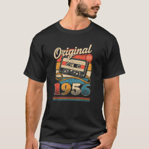 70 Years Old Vintage Present Design For 70 Year T-Shirt