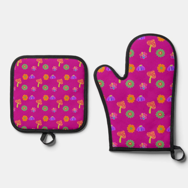70's mushroom and flowers oven mitt & pot holder set (Front)