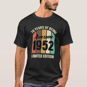 70Th Birthday 70 Year Old Vintage Year 1952 Design T-Shirt