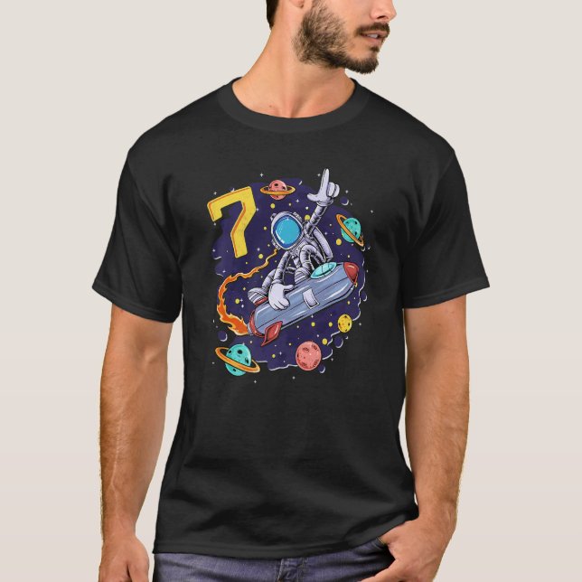 7 Years Old Space Shuttle Astronaut 7th Birthday T-Shirt (Front)