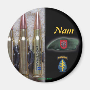 7th special forces green berets group vets Magnet