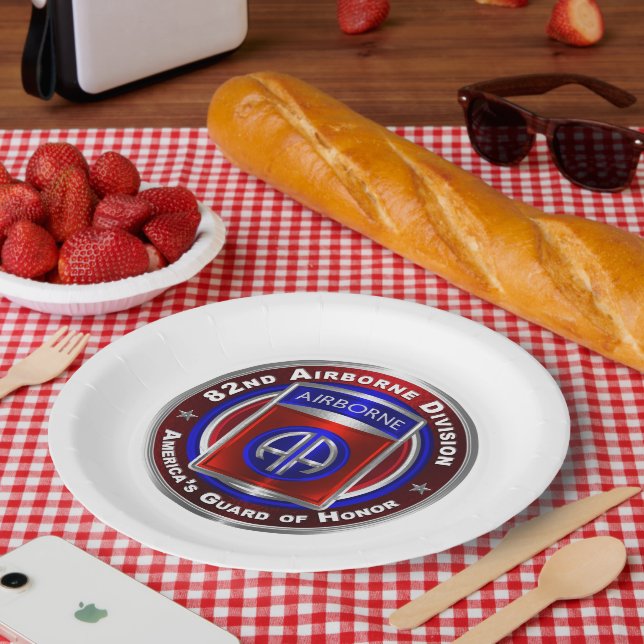 82nd Airborne Division  Paper Plate (Picnic)