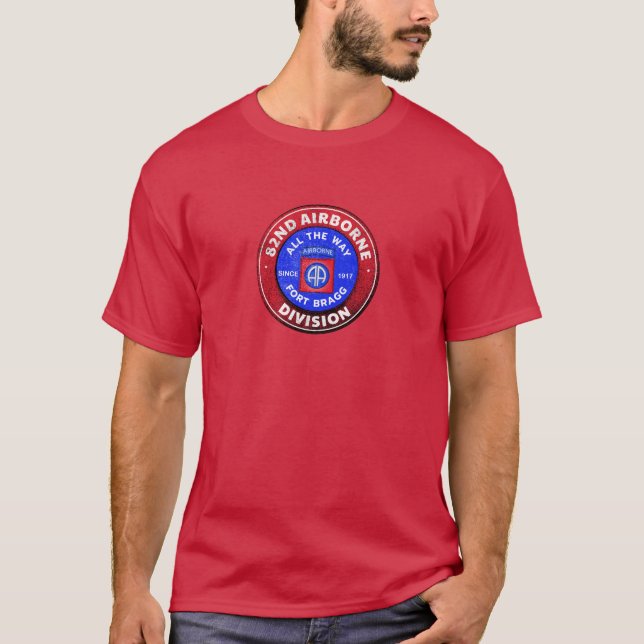 82nd Airborne Division Vintage Design T-Shirt (Front)