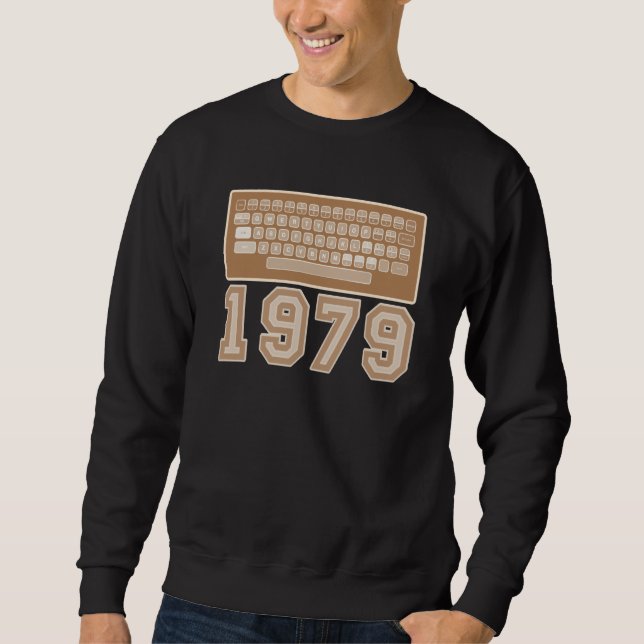 8 bit Computer A 400 Retro 1979 Nerd Geek Videogam Sweatshirt (Front)