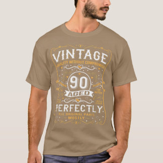 90 Year Old Gifts Vintage Born In 1932 Classic 90t T-Shirt