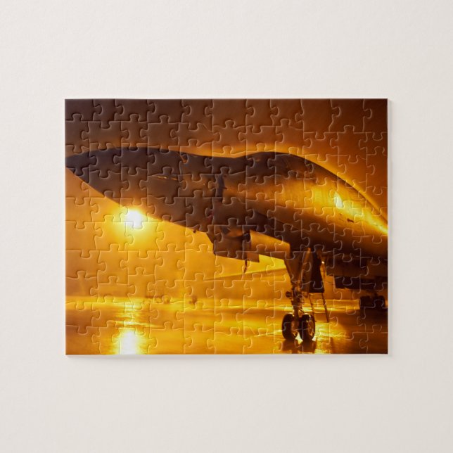 A B-1B Lancer aircraft Jigsaw Puzzle (Horizontal)