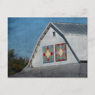 A Barn With Two Quilts Postcard