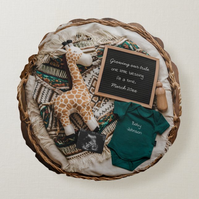 A beautiful boho vintage pregnancy announcement round cushion (Front)
