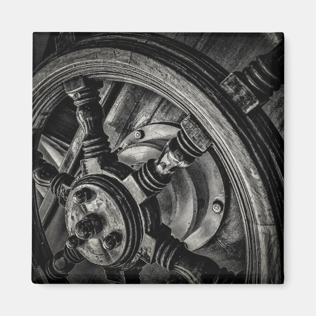 A Boat'S Helm Magnet (Front)