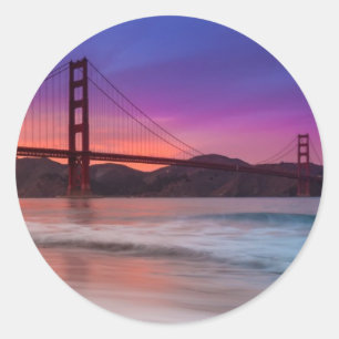 A capture of San Francisco's Golden Gate Bridge Classic Round Sticker