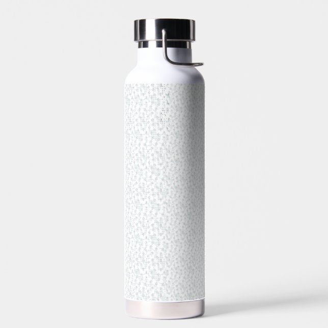 A completely white, featureless surface fills the  water bottle (Left)