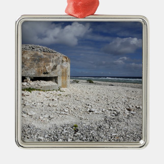 A crumbling bunker metal tree decoration (Front)