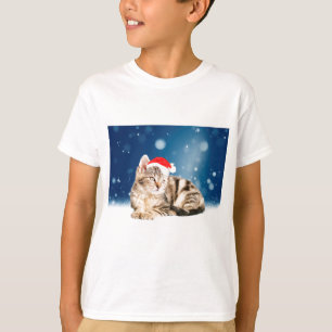 A Cute Cat wearing red Santa hat Christmas Snow T-Shirt