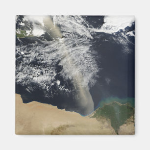 A dust plume magnet