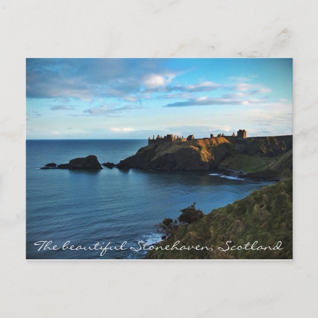 A faraway view of the magical Dunnottar castle Postcard (Front)