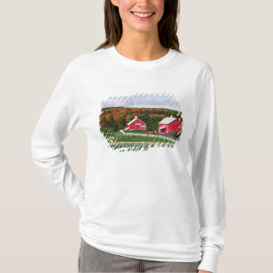 A farm in Vermont near Peacham. RELEASE T-Shirt