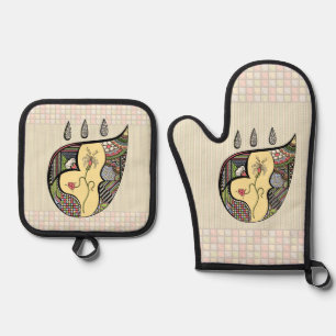 A Flower Within Oven Mitt & Pot Holder Set