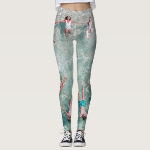 "A Funny Moment  in the sea" Leggings