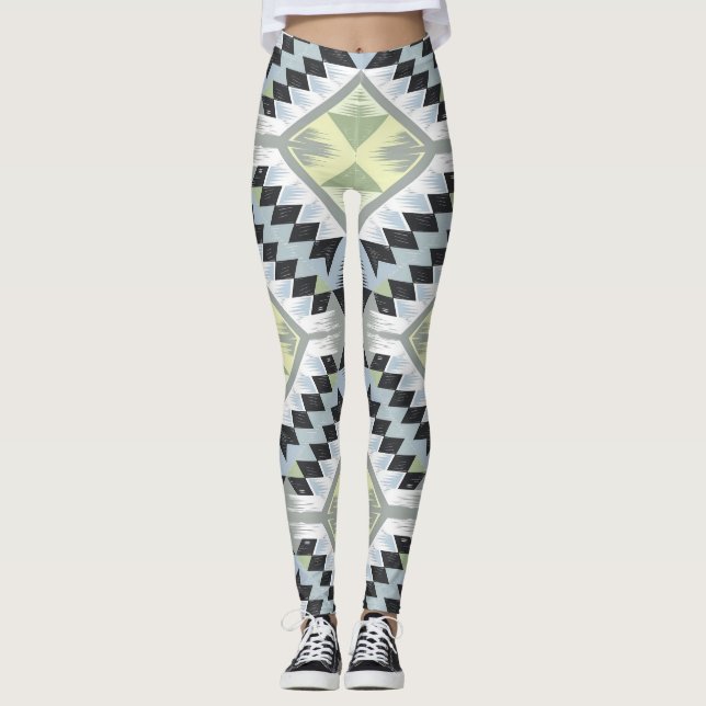 a geometric pattern leggings (Front)