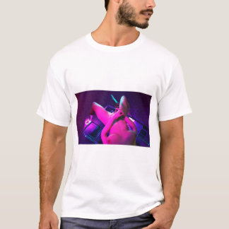 A Girl And A Gun - Art Print T-Shirt