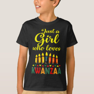 A Girl Who Loves Kwanzaa Kinara African Pride Blac T-Shirt